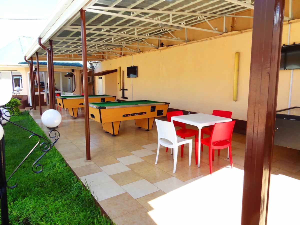 Big 5 Junior Lodge Lubumbashi Extérieur photo